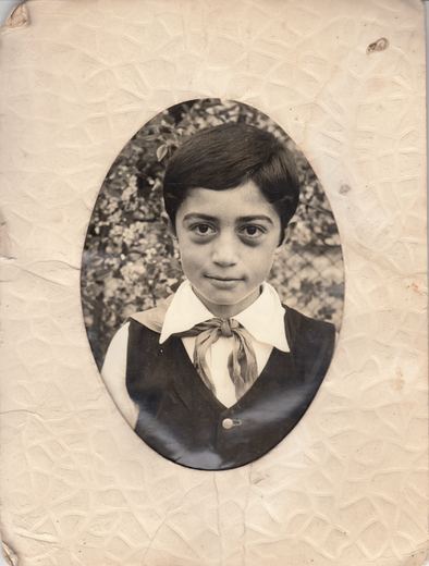 The Gevorkyan family album, Khachik, Armenia