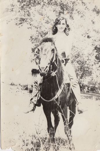 The Sargsyan family album, Khachik, Armenia